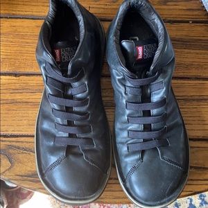 CAMPER men’s size 44